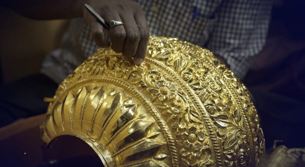 Toolbox Studio Strikes ‘Gold’ With Their Latest Mukut Making Film For PNG Jewellers